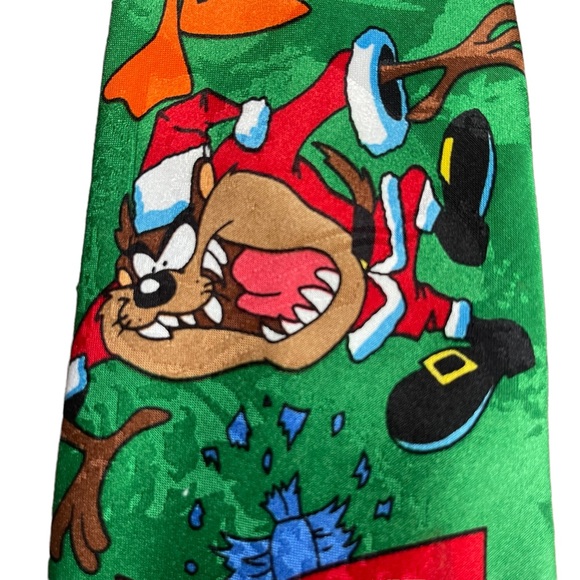 Looney Toons Christmas Tie - Picture 4 of 7